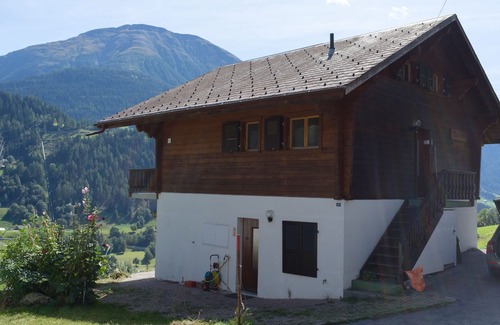 Fiesch Ski Chalet | Chalet in a sunny location with great views of the mountains