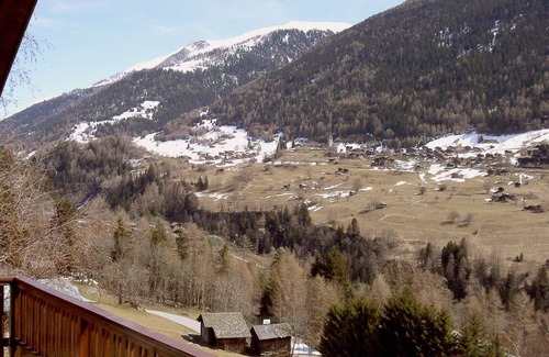 Fiesch Ski Chalet | Chalet in a sunny location with great views of the mountains
