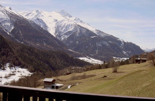 Fiesch Ski Chalet | Chalet in a sunny location with great views of the mountains