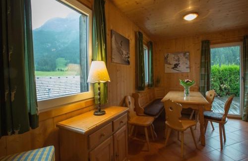Annaberg im Lammertal Ski Chalet | Chalet in Annaberg-Lungötz with a community pool