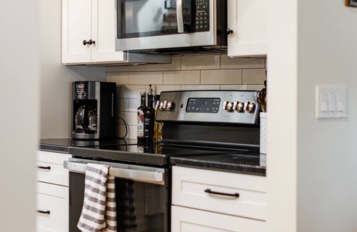 North Conway Ski Chalet | Chalet in N. Conway, Walk to hiking & Echo Lake
