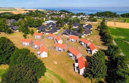 Veules-les-Roses House | Chalet in Veules-les-Roses near Sea
