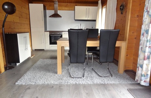 Fiesch Ski Chalet | Chalet in Wiler near Ski Lift & Views