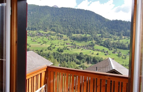 Fiesch Ski Chalet | Chalet in Wiler near Ski Lift & Views