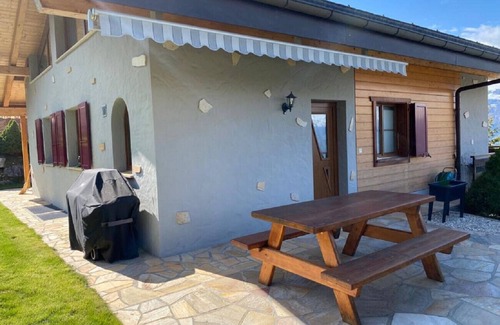 Saint-Pierre-de-Clages Ski Chalet | Chalet L'Etoile Polaire