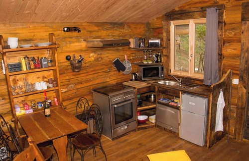 Collonges-sous-Saleve Ski Chalet | Chalet 'La Thuile' with Mountain View, Wi-Fi and Air Conditioning