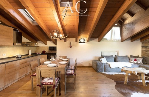 Temu Apartment | Chalet la Segheria - Three Bedroom Apartment, Sleeps 7