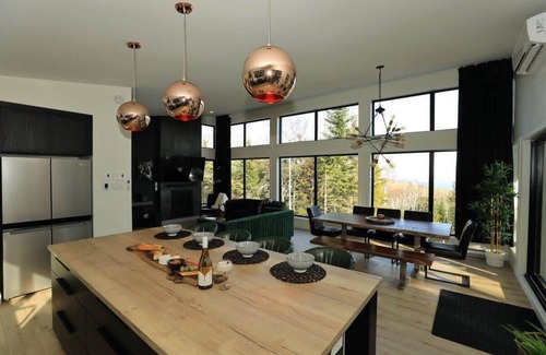 Saint-Joseph-de-la-Rive Ski Chalet | Chalet le Sélect spa