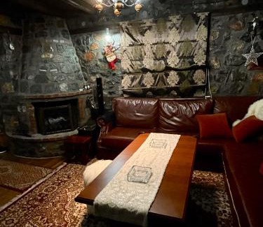 Aghios Athanasios Ski Chalet | CHALET LUXURY VILLA BY MAKHOME