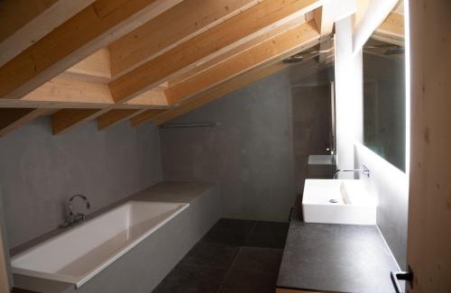 Gsteig Ski Chalet | Chalet mit Kino und Jacuzzi in Gsteig b. Gstaad