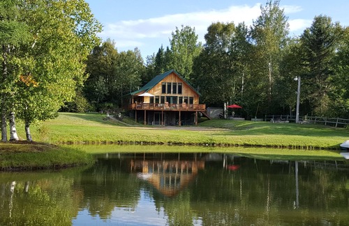 Jackman Ski Chalet | Chalet on Private Trout Pond w/ITS Access