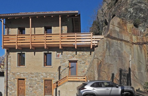 Dervio Ski Chalet | Chalet Scalotta - live the nature - with swimming pool, lake and mountains view
