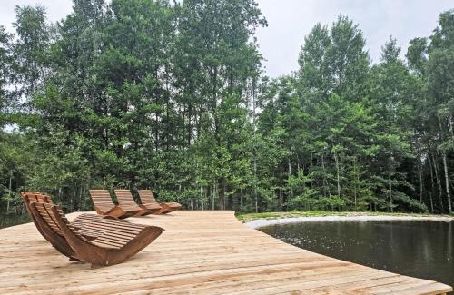 Benesov nad Cernou Ski Chalet | Chalet Srub Kuří by Interhome