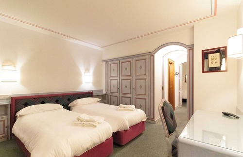 Cortina d'Ampezzo Historic Centre Bed & Breakfast | Chalet Stadio