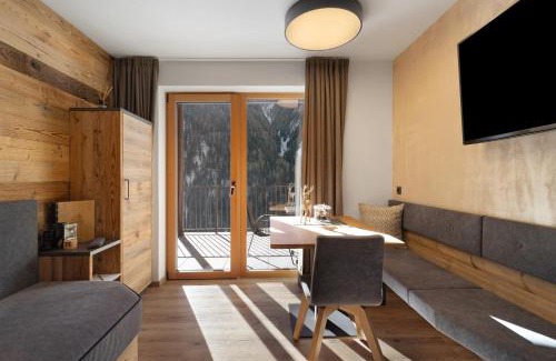 Selva dei Molini Apartment | Chalet-Suite Wiese