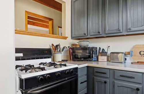 Green Valley Lake House | Chalet Vino | Snow Valley Mountain Resort