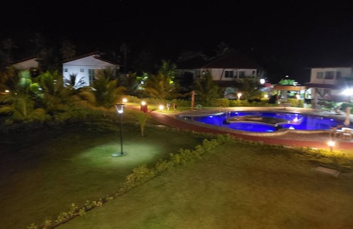 Praia dos Carneiros House | Chalet with 3 suites, large living room, kitchen, terraces and private garden