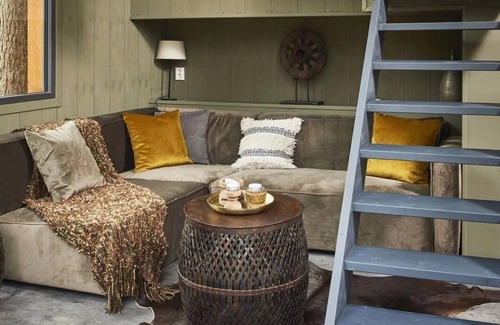 Otterlo House | Chalet with a terrace