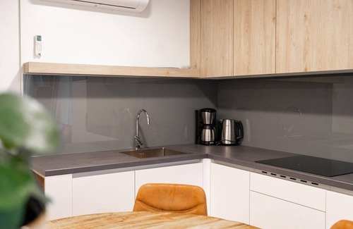 Zutendaal Ski Chalet | Chalet with air conditioning on a holiday park