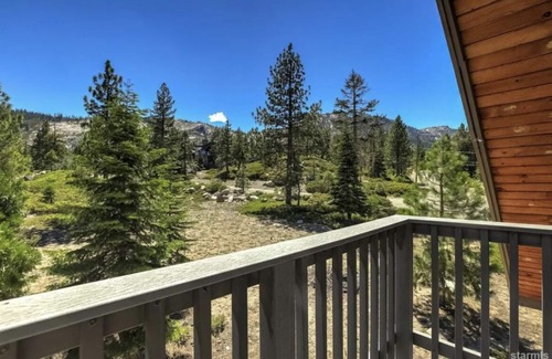 South Lake Tahoe Cabin | Chalet with amazing views! Close to golf, skiing, lake and hiking/biking trials.