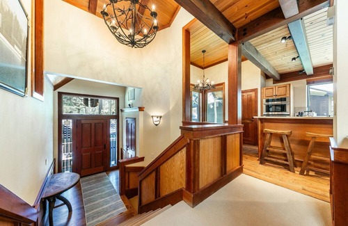 Chambers Lodge House | Chambers Lakeside Escape w/Lake Views & HOA Access!