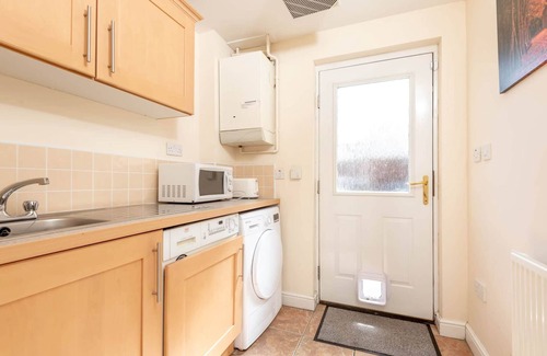 St. Andrews Ski Chalet | Chambers Place (No 10)