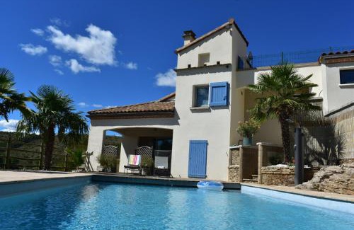 Saint-Rome-de-Tarn Bed & Breakfast | Chambre au calme avec spa privatif gratuit sud aveyron les palmiers des causses