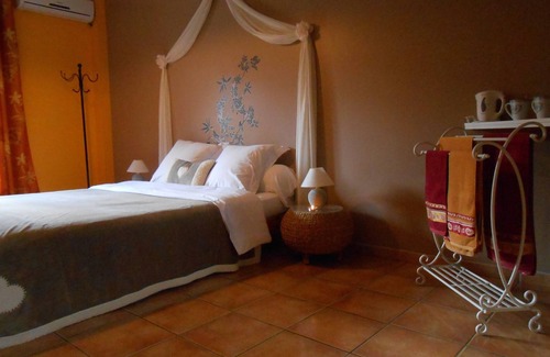 Belvianes-et-Cavirac Bed & Breakfast | Chambre double confort - Le Jardin des Gorges