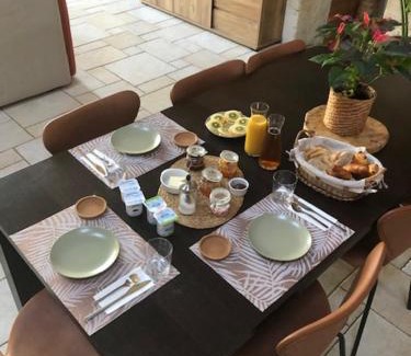 Castelnau-sur-l'Auvignon Bed & Breakfast | Chambre d'hôtes La Détente - Domaine la Rose des vents