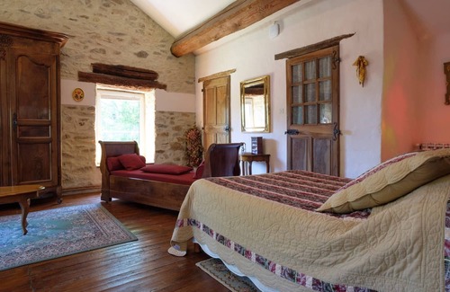 Fontiers-Cabardes Bed & Breakfast | Chambre D'hôtes Pour 2 à 6 Personnes "La Suite Naiade" Près de Carcassonne