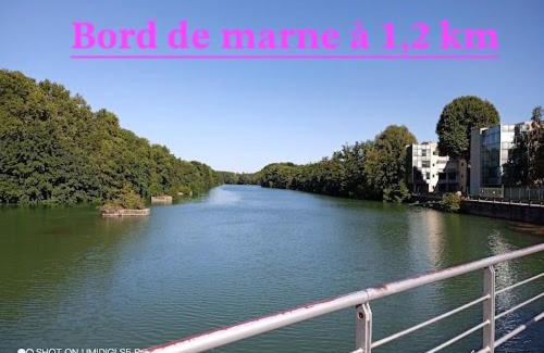 Champs-sur-Marne House | Chambre d’hôte à 13 minutes de Disneyland