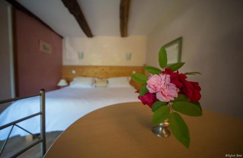Saint-Andre-de-Najac House | Chambre d'hotes La Source Aveyron