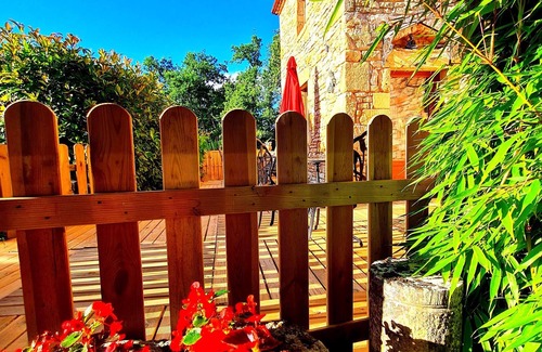 Puy-l'Eveque Bed & Breakfast | Chambre d'hôte Opale - Refinement, serenity and well-being guaranteed