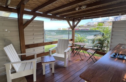 Punaauia Bed & Breakfast | Chambre Indépendante Avec Terrasse vue mer