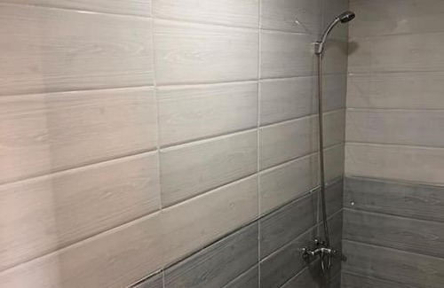 Tamrhakht Apartment | Chambre privée 2 avec salle de bain balcon cuisine partagée