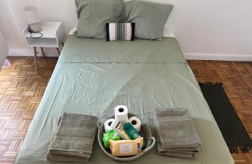 Argenteuil Bed & Breakfast | Chambre Privée Colocation Femme