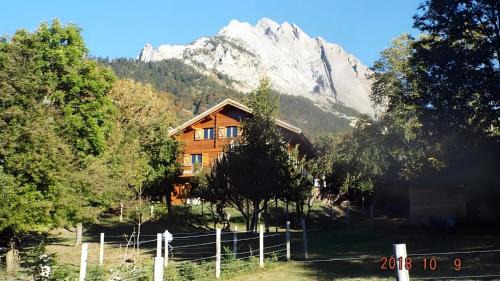 Saint-Martin-de-la-Porte Bed & Breakfast | Chambres D'hôtes Barnabas