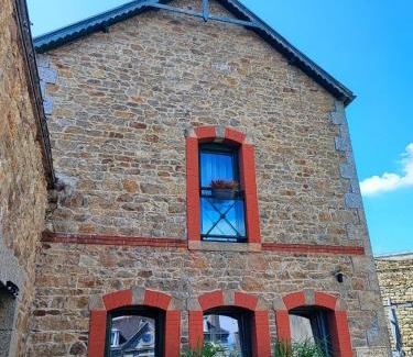 Guingamp House | Chambres d'hôtes Les Carmélites