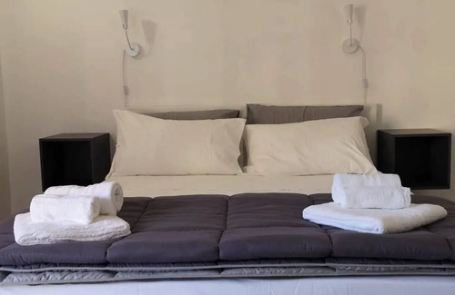 Paola Bed & Breakfast | Chambres et Terrasses Panoramiques. Mer et Soleil de Calabre Chez "Il Porticato"