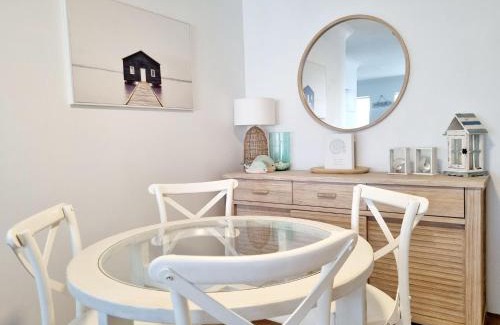 Tuncurry Apartment | Champagne Court 07