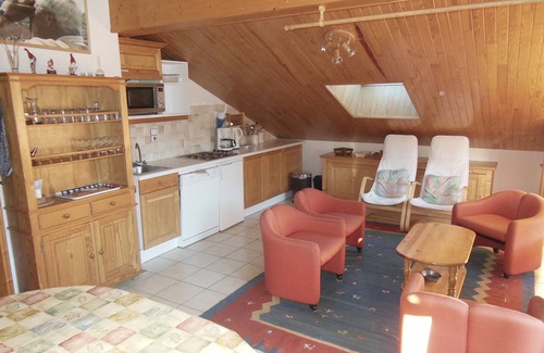 Champagny-en-Vanoise Apartment | Champagny en Vanoise - 3 rooms - 6 pers, WIFI, spacious and cozy