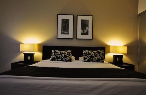 Varsity Lakes Apartment | Chancellor Lakeside Apartments