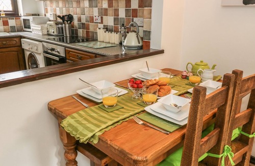 Haworth Cottage | CHANGEGATE COTTAGE, pet friendly, with a garden in Haworth