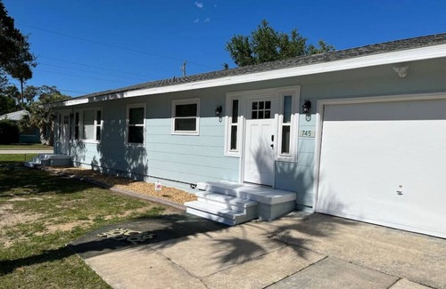 Holly Hill House | Changes In Latittude Retreat