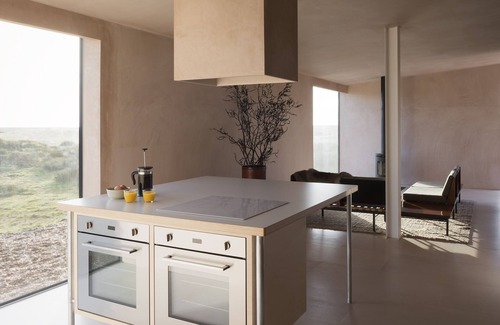 Dungeness Apartment | Channel View, Dungeness by Bloom Stays - sleeps 4 guests in 1 bedroom