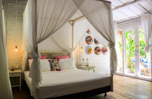 Jimbaran Bay Bed & Breakfast | Chanteak Bali - Teak House 2
