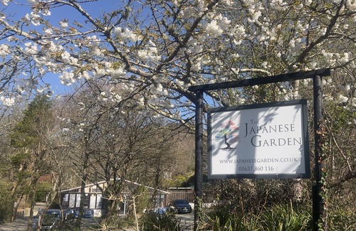 St. Mawgan Cottage | Chapel Cottage, St Mawgan on the Cornish coastline
