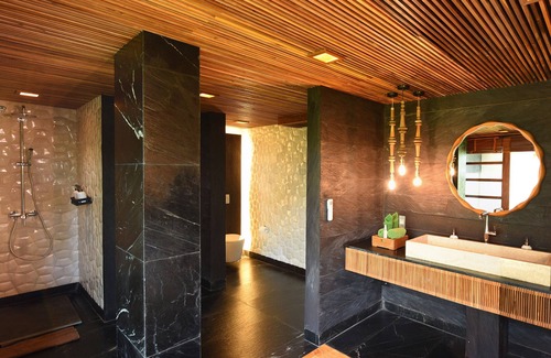 Sambahan Hotel | Chapung Sebali