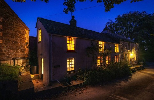 St Teath Cottage | Characterful Cottage near Port Isaac & Polzeath - Fibre Wifi.
