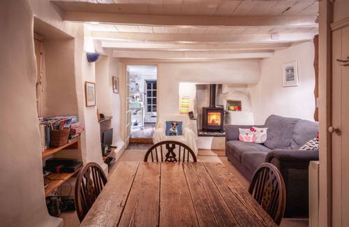St Teath Cottage | Characterful Cottage near Port Isaac & Polzeath - Fibre Wifi.